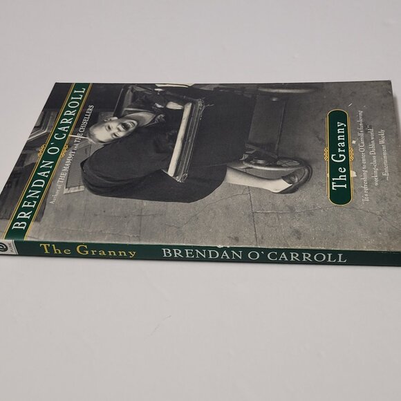The Granny By Brendan O'Carroll Book - Paperback - Picture 4 of 6